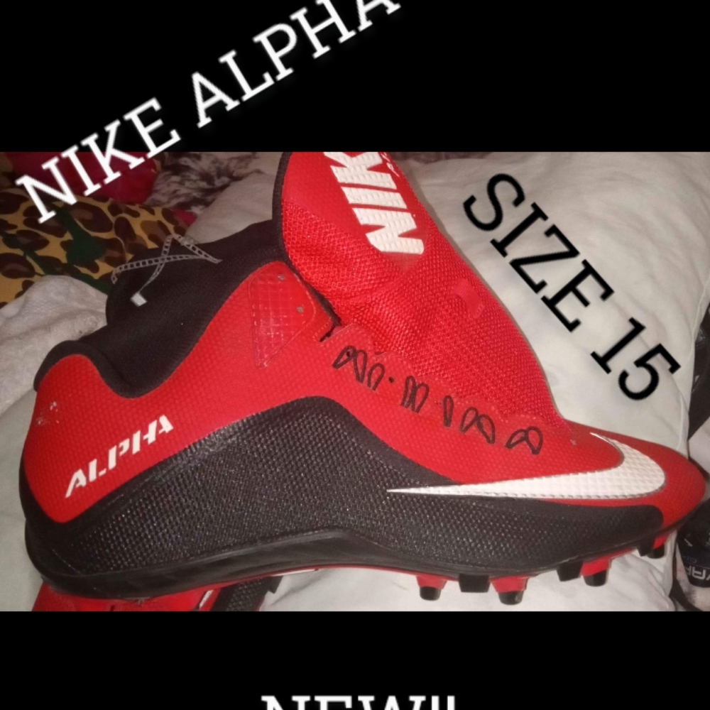 NIKE ALPHA CLEATS
